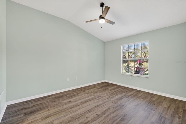 579 JUNIPER WAY, Tavares, FL 32778