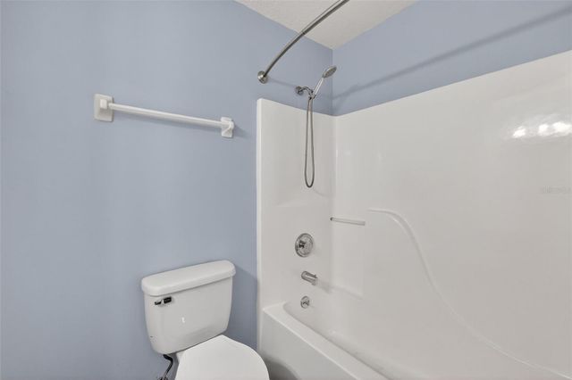 579 JUNIPER WAY, Tavares, FL 32778