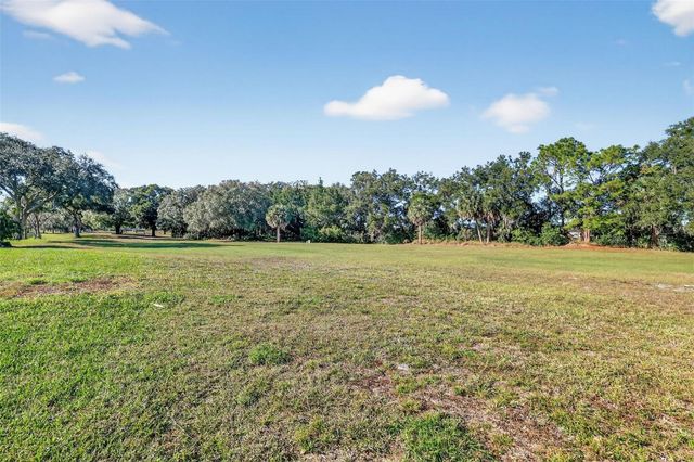 579 JUNIPER WAY, Tavares, FL 32778