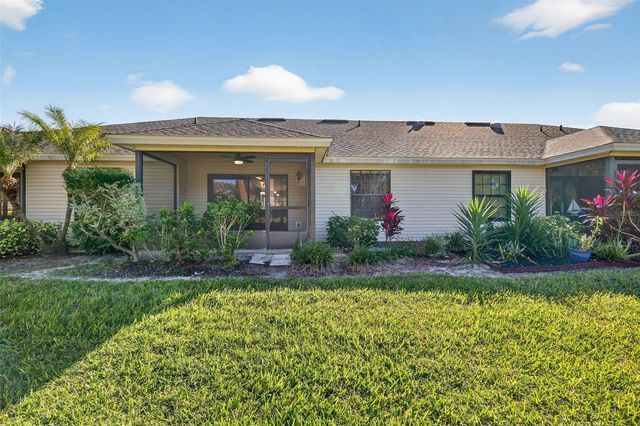 579 JUNIPER WAY, Tavares, FL 32778