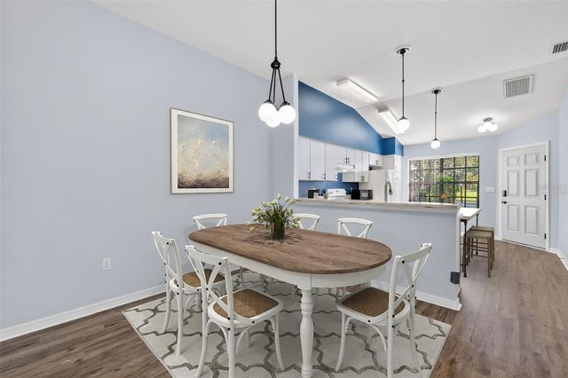 579 JUNIPER WAY, Tavares, FL 32778