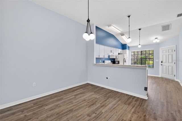 579 JUNIPER WAY, Tavares, FL 32778