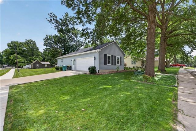 301 S Elm Street, Louisburg, KS 66053