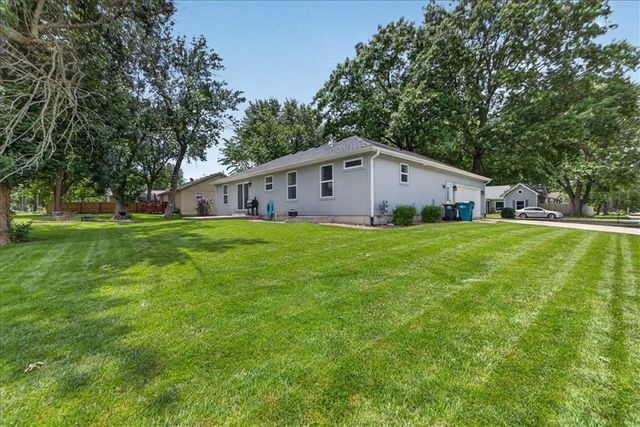 301 S Elm Street, Louisburg, KS 66053