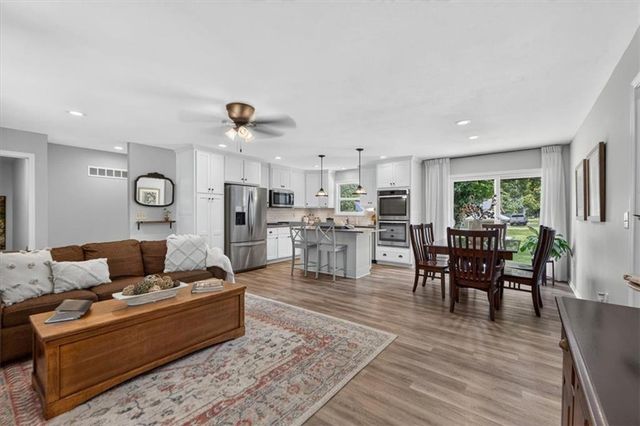 301 S Elm Street, Louisburg, KS 66053