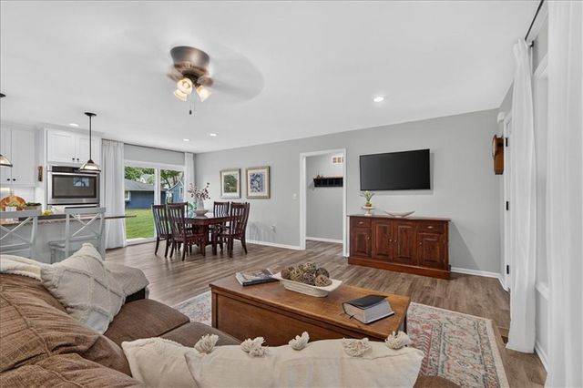 301 S Elm Street, Louisburg, KS 66053