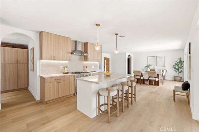 9458 Ruffner Avenue, Northridge, CA 91343