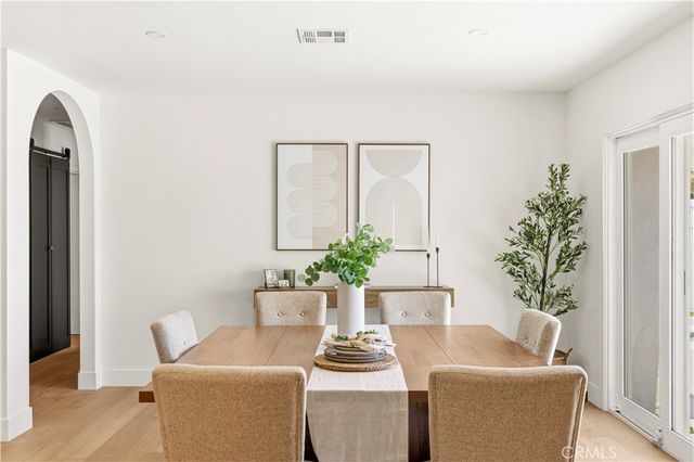 9458 Ruffner Avenue, Northridge, CA 91343