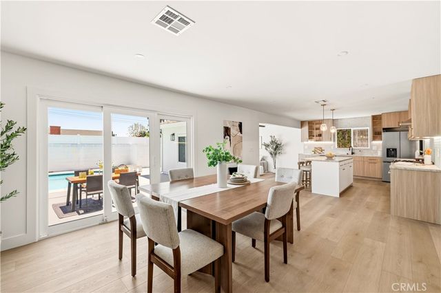 9458 Ruffner Avenue, Northridge, CA 91343