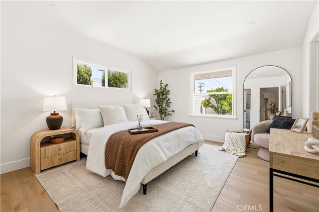 9458 Ruffner Avenue, Northridge, CA 91343