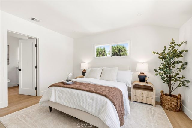 9458 Ruffner Avenue, Northridge, CA 91343