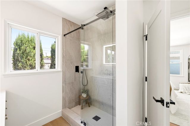 9458 Ruffner Avenue, Northridge, CA 91343