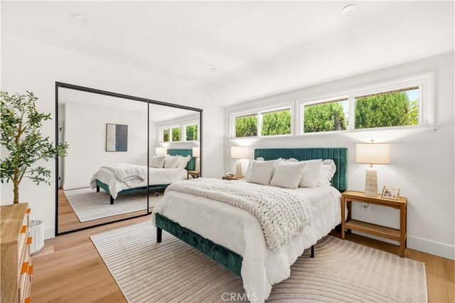 9458 Ruffner Avenue, Northridge, CA 91343