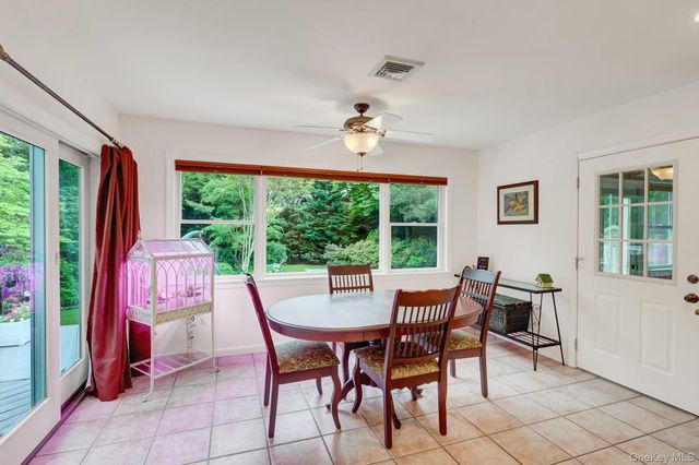 71 Dyke Road, Setauket, NY 11733