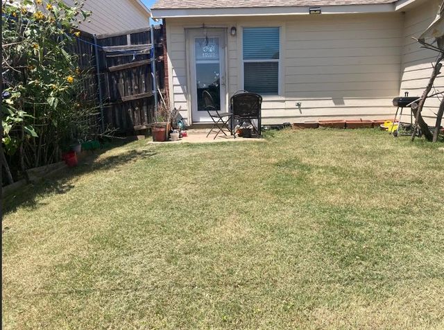 8814 Stewart Street, Cross Roads, TX 76227