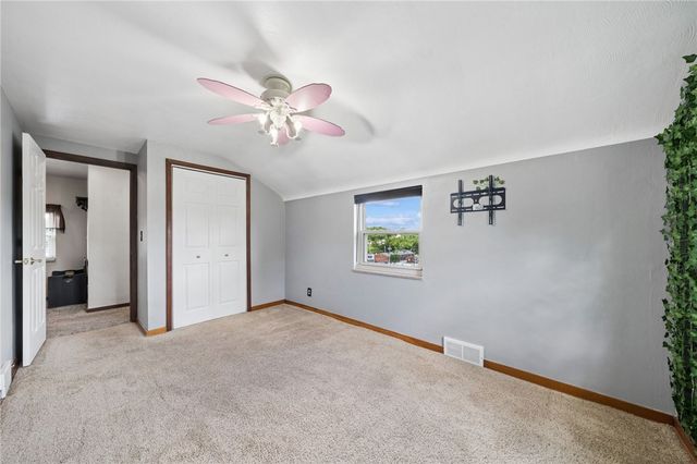 711 Jane St, Plum Boro, PA 15239