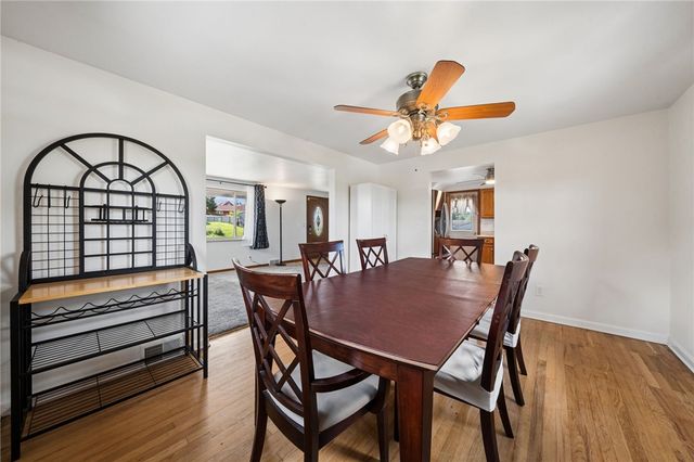 711 Jane St, Plum Boro, PA 15239
