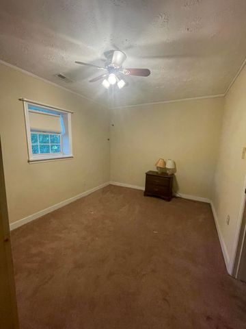 101 Shaw Street N, Lafayette, GA 30728