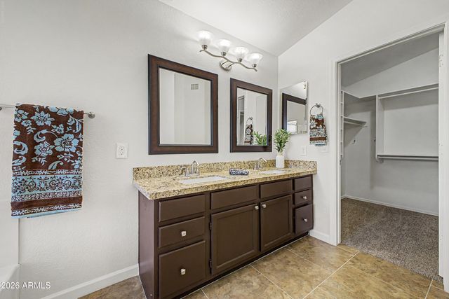 7453 E KNOWLES Avenue, Mesa, AZ 85209