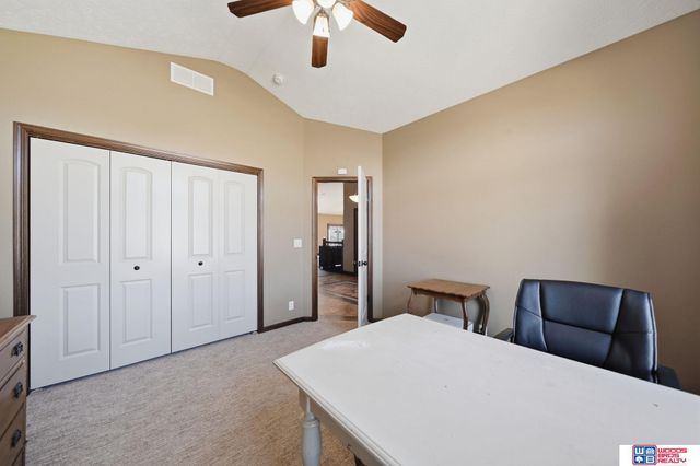 2737 Shadowbrook Drive, Lincoln, NE 68516