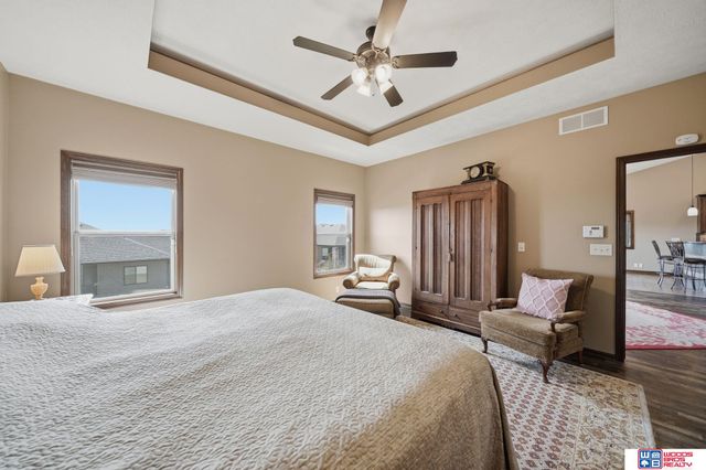 2737 Shadowbrook Drive, Lincoln, NE 68516