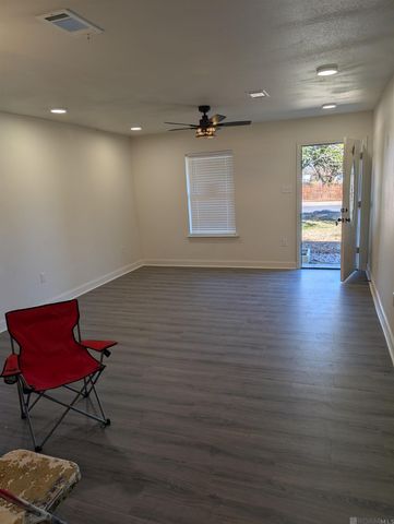 3512 Van Buren St, Baker, LA 70714