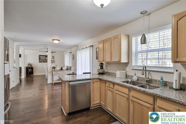 1143 Willow Creek Drive, Polk Twp, PA 18058