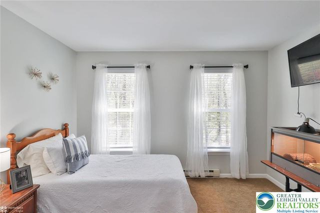 1143 Willow Creek Drive, Polk Twp, PA 18058