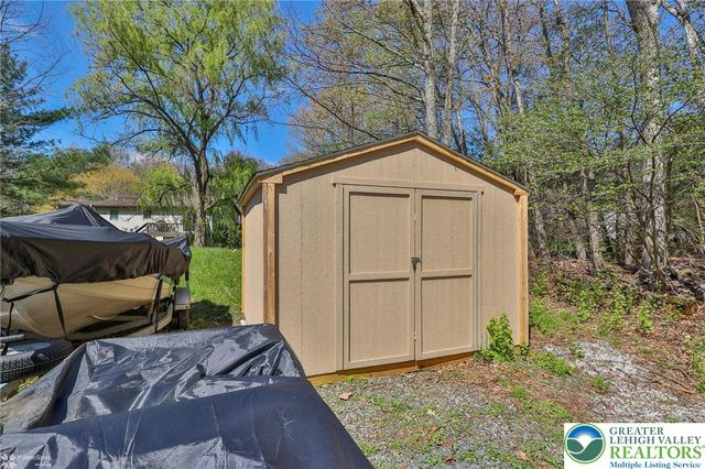 1143 Willow Creek Drive, Polk Twp, PA 18058