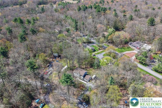 1143 Willow Creek Drive, Polk Twp, PA 18058
