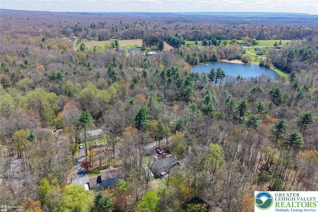 1143 Willow Creek Drive, Polk Twp, PA 18058
