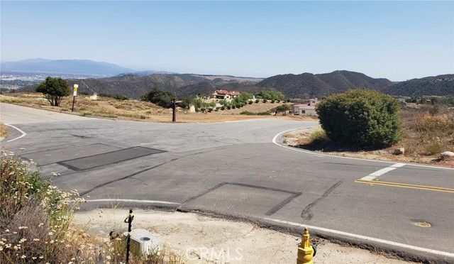 8 Via Vista Grande, Murrieta, CA 92562