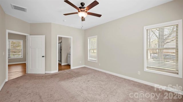 1880 Chestnut Grove Road, King, NC 27021