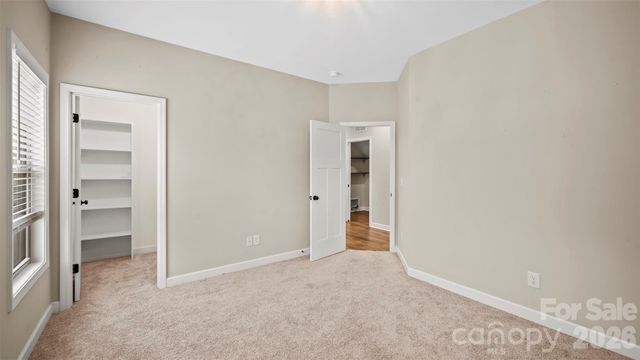 1880 Chestnut Grove Road, King, NC 27021