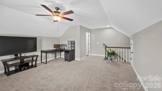 1880 Chestnut Grove Road, King, NC 27021