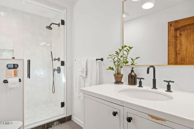 13202 Ojai Road, Santa Paula, CA 93060