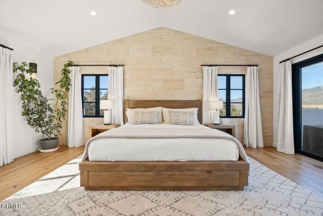 13202 Ojai Road, Santa Paula, CA 93060