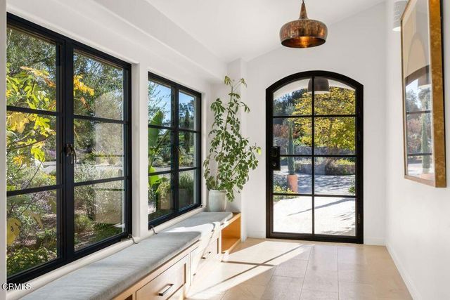 13202 Ojai Road, Santa Paula, CA 93060