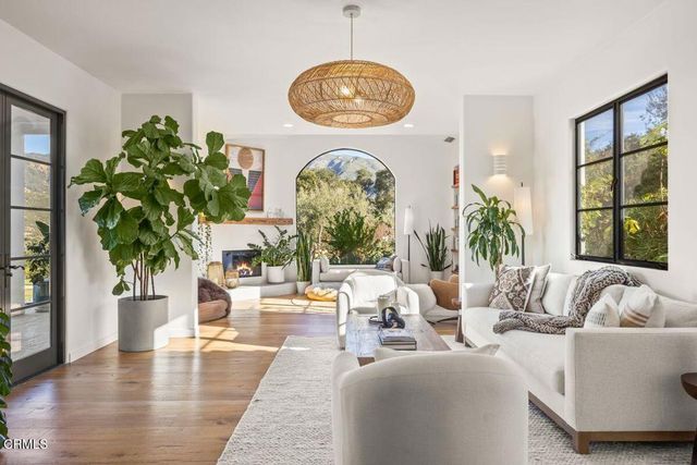 13202 Ojai Road, Santa Paula, CA 93060