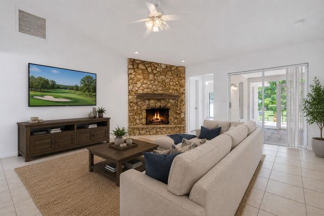 400 N PINE MEADOW DRIVE, Debary, FL 32713