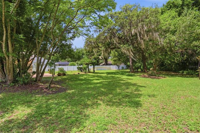 400 N PINE MEADOW DRIVE, Debary, FL 32713