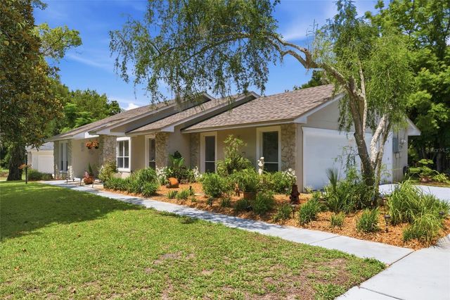 400 N PINE MEADOW DRIVE, Debary, FL 32713