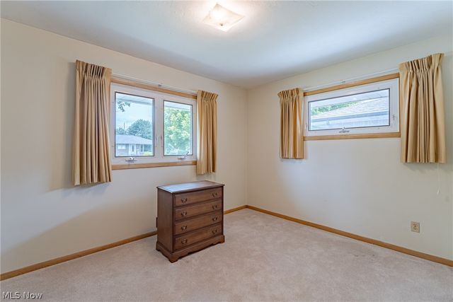 7635 Tamiami Drive, Parma, OH 44134
