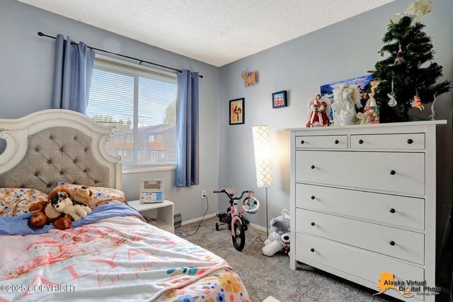 2816 Leighton Street, Anchorage, AK 99517