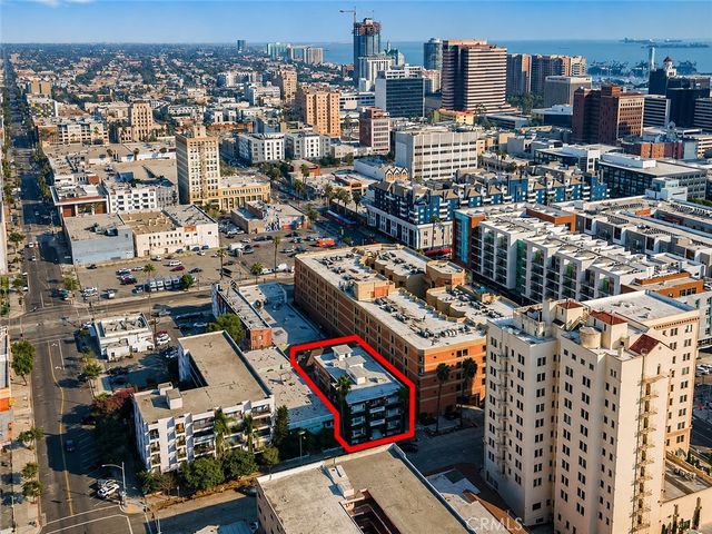 330 Cedar Avenue 205, Long Beach, CA 90802