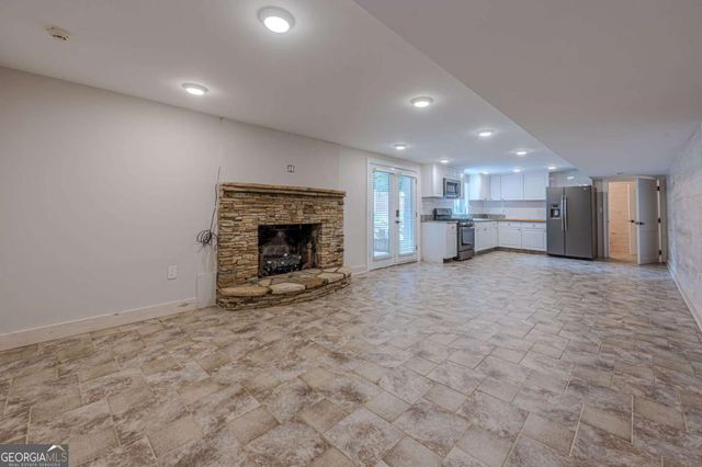 2697 S Cherokee Lane, Woodstock, GA 30188