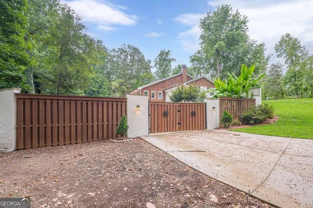 2697 S Cherokee Lane, Woodstock, GA 30188