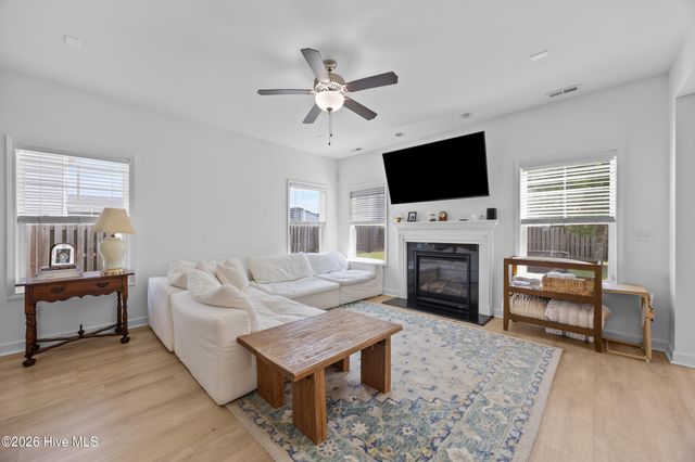 130 Poplar Branch Way, Hampstead, NC 28443