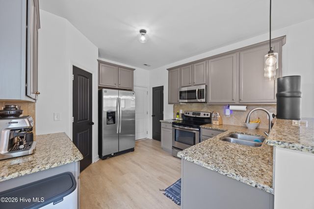 130 Poplar Branch Way, Hampstead, NC 28443