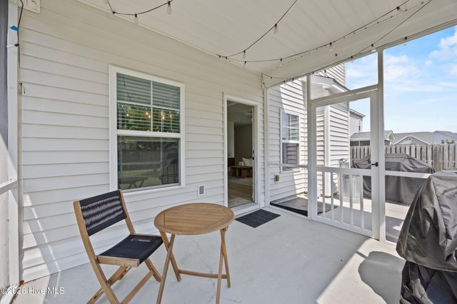 130 Poplar Branch Way, Hampstead, NC 28443